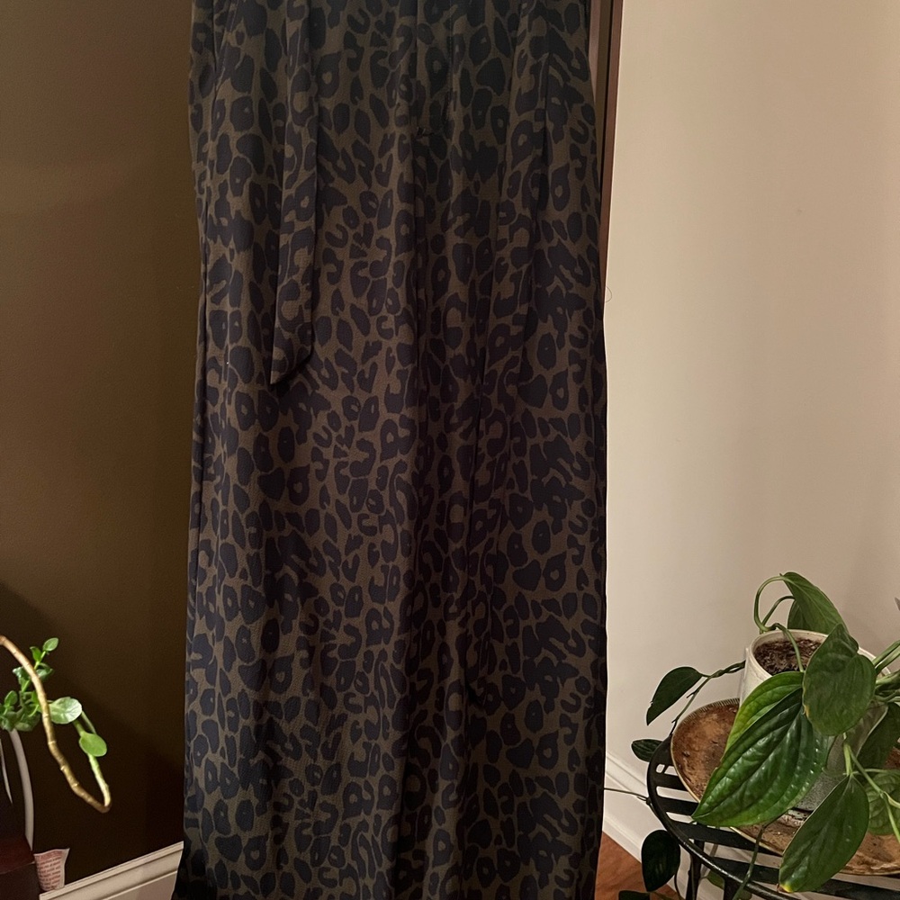 Animal print palazzo-wide leg pants - size medium